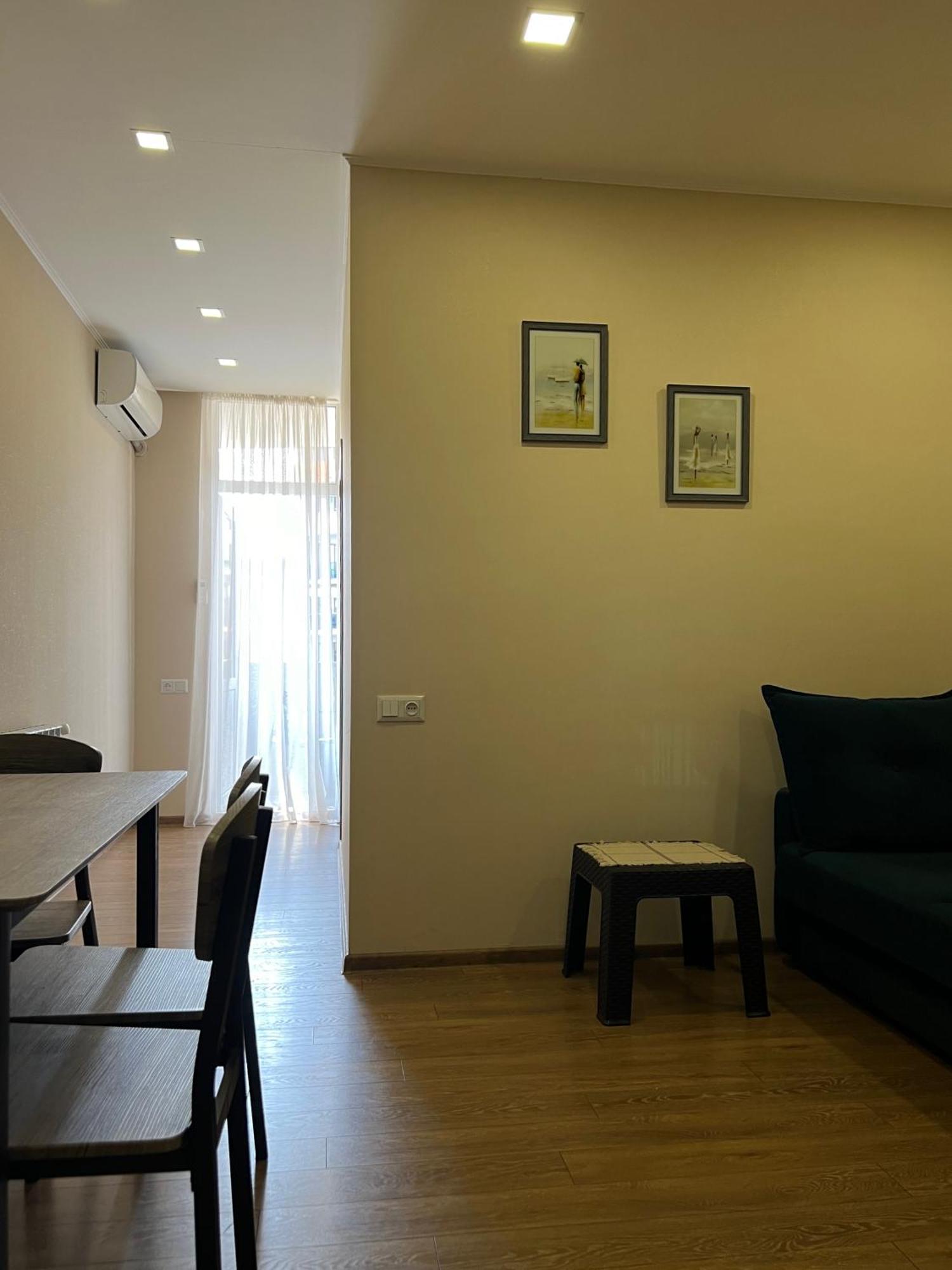 Апартаменты Your HOME Батуми Экстерьер фото